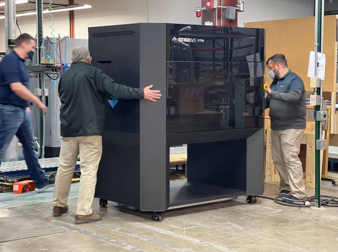 打印舱大到可以钻进一个人-大型3D打印机如何帮助Sub-Zero制造精致奢华的家电用品